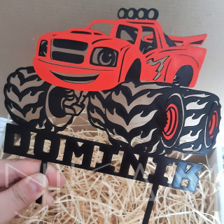 Auto Plamínek se jménem